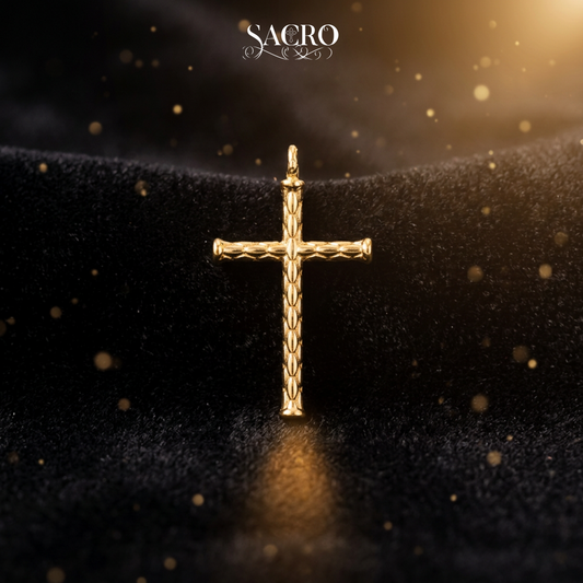 Dije Cruz Grabada-Oro laminado 18k